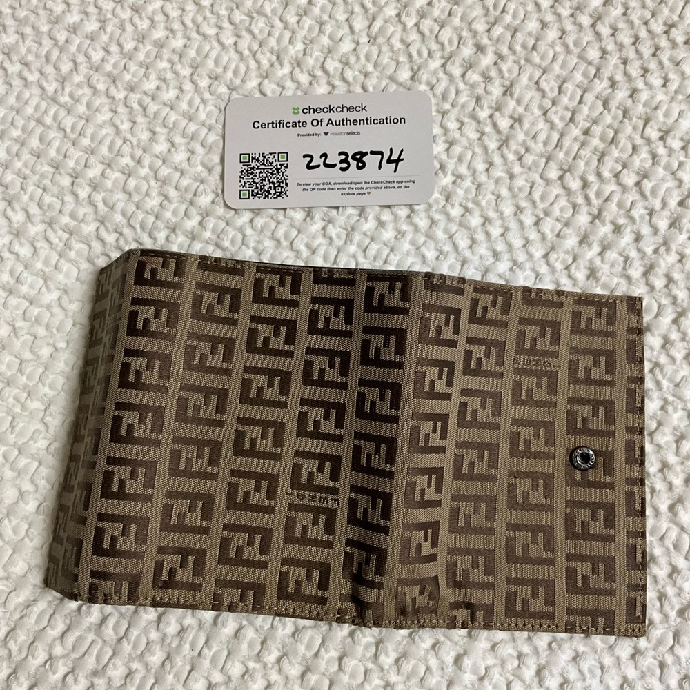 Fendi Brown Monogram Wallet with Gold Chain - Picture 12 of 16